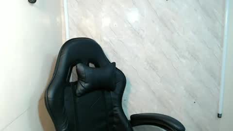 justhewayouare21 online show from July 2026 09:27:02 AM