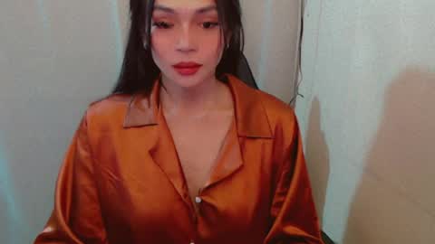 justhewayouare21 online show from August 2026 12:56:01 AM