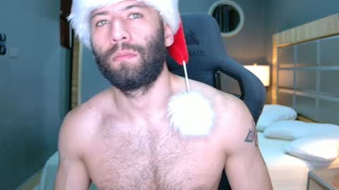 Justin online show from December 2024 10:02:01 AM