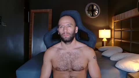 Justin online show from February 2025 01:28:01 PM