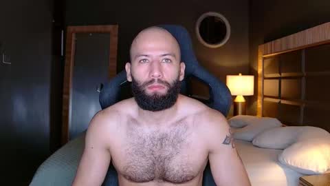 Justin online show from October 2025 09:32:02 AM