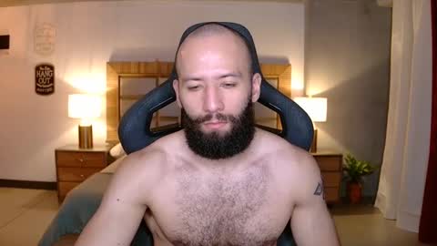 Justin online show from November 2025 11:42:02 PM