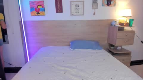 Justin online show from October 2025 11:43:01 AM