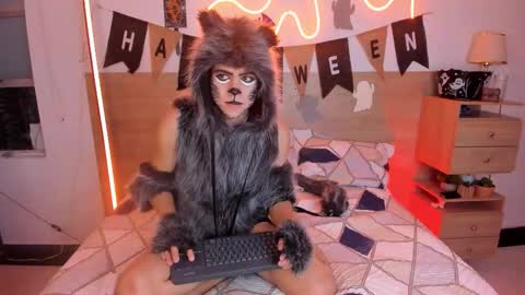 Justin online show from October 2025 01:23:02 PM