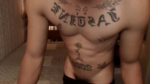 Snapshot of justine_hunk chatting on May 2026 06:07:01 AM justine_hunk online show from May 2026 06:07:01 AM