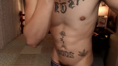 Snapshot of justine_hunk chatting on May 2026 08:10:02 AM justine_hunk online show from May 2026 08:10:02 AM