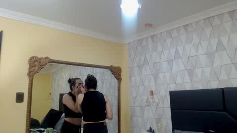 Justine online show from February 2025 04:18:02 AM