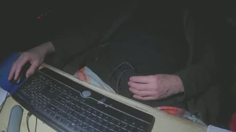 Snapshot of justme39057 chatting on December 2024 05:29:01 PM Justme39057 online show from December 2024 05:29:01 PM