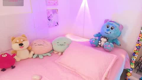 Snapshot of justonecute chatting on November 2025 12:11:02 AM Emy online show from November 2025 12:11:02 AM