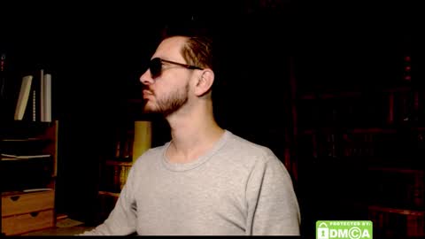 M. Dean online show from December 2025 06:23:01 PM