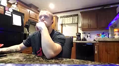 justus0624 online show from October 2025 01:02:02 AM