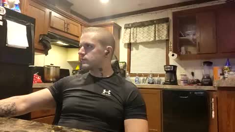 justus0624 online show from November 2025 03:27:01 AM