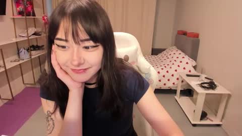 Kaoru online show from February 2026 09:12:02 AM