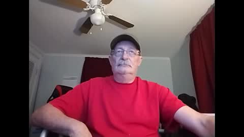 Snapshot of kabriggs136 chatting on December 2024 11:18:02 PM kabriggs136 online show from December 2024 11:18:02 PM