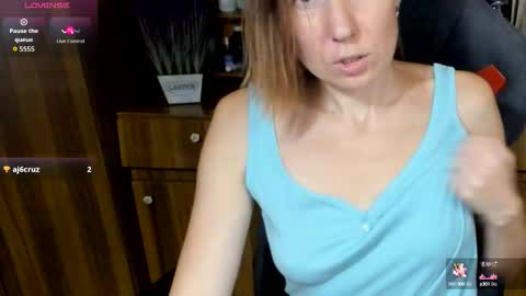 KaediaLang online show from October 2025 10:03:01 AM