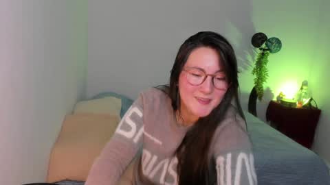 Snapshot of kaguyahara chatting on January 2025 03:09:02 AM ChloeIndependient model online show from January 2025 03:09:02 AM