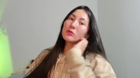 Snapshot of kaguyahara chatting on February 2025 09:47:02 PM ChloeIndependient model online show from February 2025 09:47:02 PM