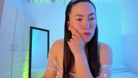Snapshot of kaguyahara chatting on November 2025 03:23:02 PM ChloeIndependient model online show from November 2025 03:23:02 PM