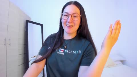 Snapshot of kaguyahara chatting on November 2025 03:47:01 PM ChloeIndependient model online show from November 2025 03:47:01 PM