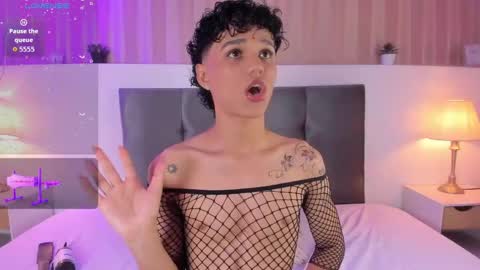 Kai online show from September 2025 08:08:01 PM