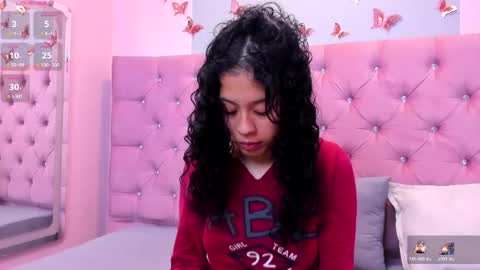 Snapshot of kaira_luxury chatting on May 2026 03:02:01 AM kaira_luxury online show from May 2026 03:02:01 AM