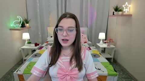 Kaisa online show from March 2025 08:10:02 PM