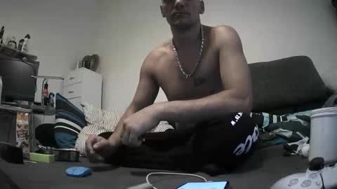 kaiusmaxi online show from November 2025 11:51:02 AM