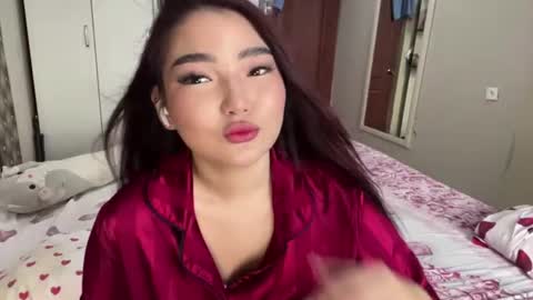 Snapshot of kalalinet chatting on July 2026 01:17:02 PM Sakura online show from July 2026 01:17:02 PM