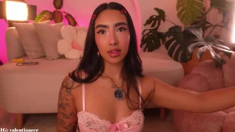 Snapshot of kali_hiill chatting on November 2025 07:19:01 AM Sweet Kali online show from November 2025 07:19:01 AM