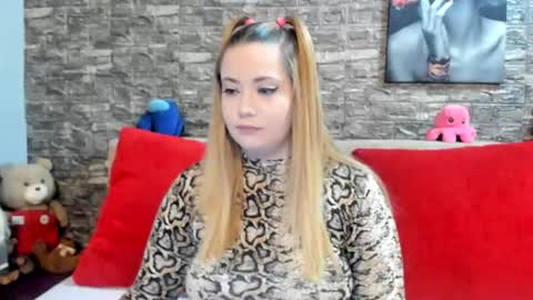 kalindahot online show from November 2025 07:07:02 PM