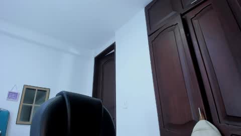 Kamilalopez online show from May 2026 11:56:01 PM