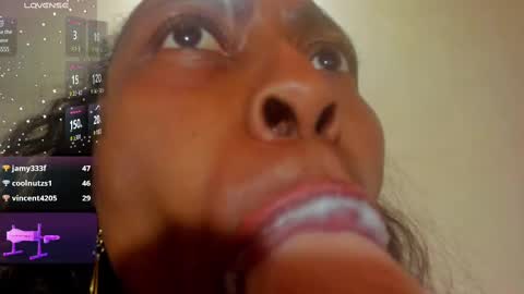 Snapshot of kamariafyre chatting on January 2025 03:39:02 AM Kamaria Fyre online show from January 2025 03:39:02 AM
