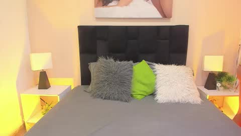 Snapshot of kamell_x26 chatting on November 2025 12:17:01 PM Kamell online show from November 2025 12:17:01 PM