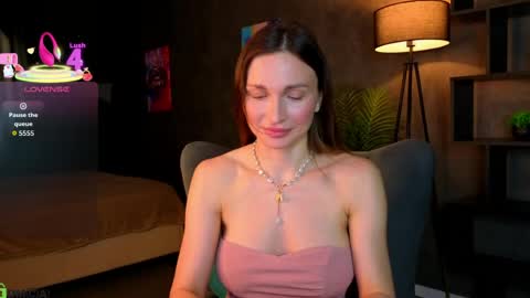 Snapshot of kamila_lee chatting on June 2026 06:07:02 AM Kamila GMT2 Tue 10 AM - 4 PMWed 3-9 AM Thur 3-9 AM Fri 3-9 AM Sat 10 AM - 4 PM. online show from June 2026 06:07:02 AM