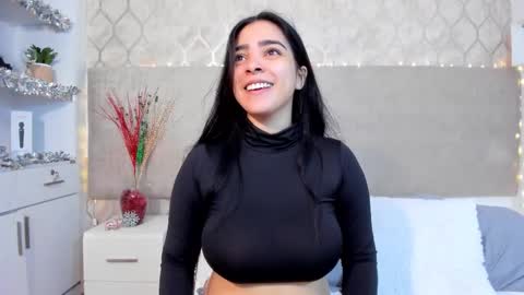 Kamila Betancourt online show from December 2025 01:20:02 PM