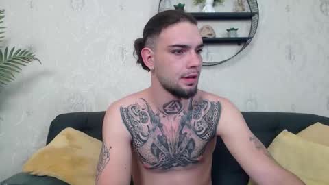 Snapshot of kanehunter chatting on November 2025 08:46:02 PM Kane online show from November 2025 08:46:02 PM