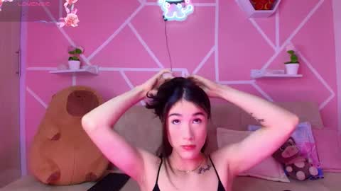 kaoriille online show from December 2025 05:23:01 AM