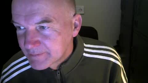 Robbie online show from December 2024 06:07:02 AM