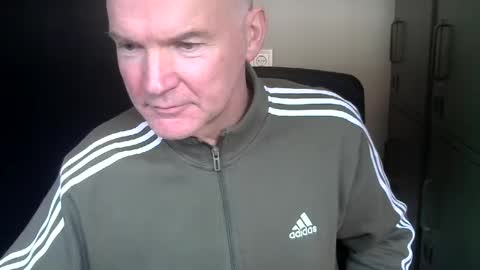 Robbie online show from December 2024 12:08:02 PM