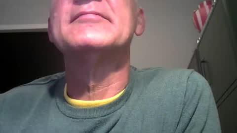 Robbie online show from November 2025 11:10:02 PM