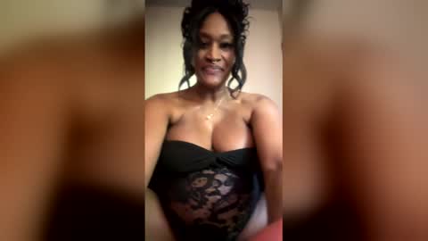 Kaptin hook  NiNi online show from June 2026 01:29:02 AM