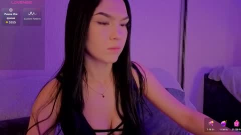 kara_life online show from November 2025 01:11:01 AM