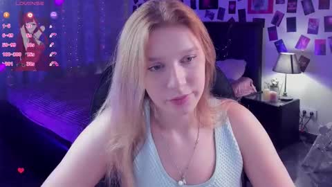 Lera online show from October 2025 09:03:02 PM