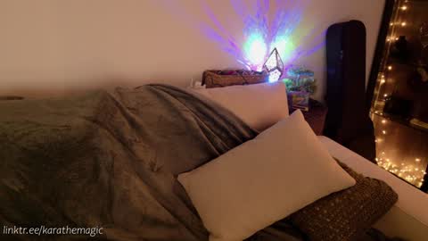 I am here around 5am GMT karathemagic online show from February 2025 03:54:01 AM