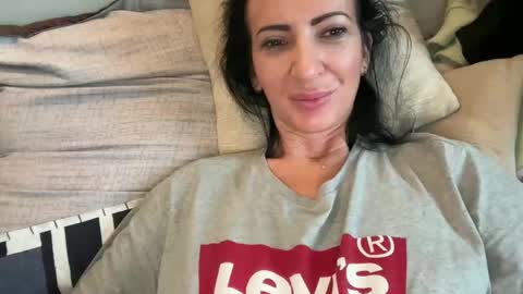 Snapshot of karinablair chatting on December 2024 02:14:02 PM Karina online show from December 2024 02:14:02 PM