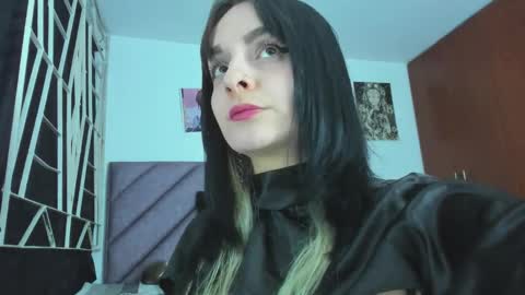 KARINNA  RAVEN online show from February 2026 12:37:01 AM