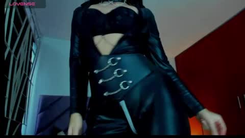 KARINNA  RAVEN online show from May 2026 10:03:01 PM