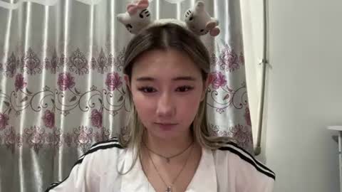 karissagius online show from August 2026 09:01:02 AM