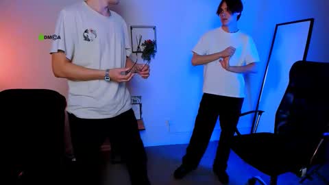 Karl online show from September 2025 01:02:01 PM