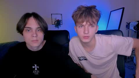 Karl online show from September 2025 08:23:01 PM